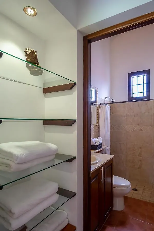 Apartamentos Los Nazarenos Antigua Guatemala