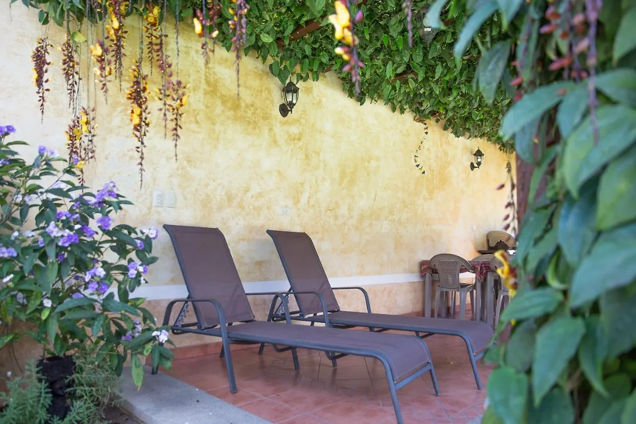 Aparthotel Apartamentos Los Nazarenos Antigua Guatemala